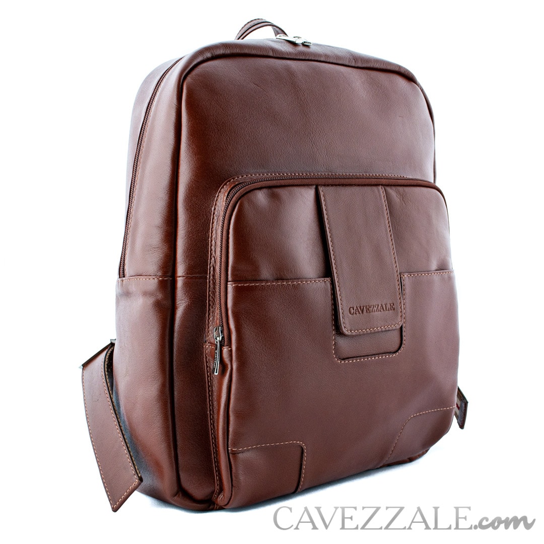 Mochila De Couro Masculina Cavezzale Pinhão 099657 Mochila De Couro Masculina Cavezzale Pinhão 099657